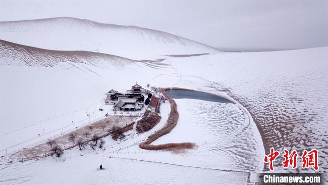 甘肅迎大范圍“春雪”：增濕祁連山莫高窟暫停開(kāi)放