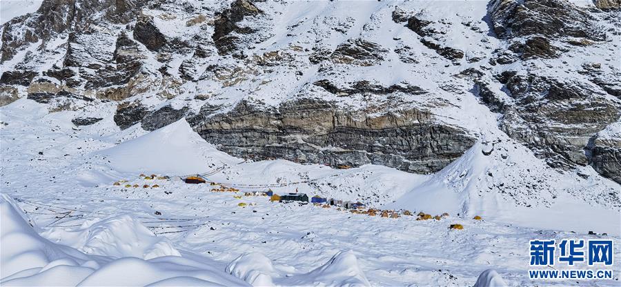 （2020珠峰高程測量）（3）冰雪世界的前進(jìn)營地