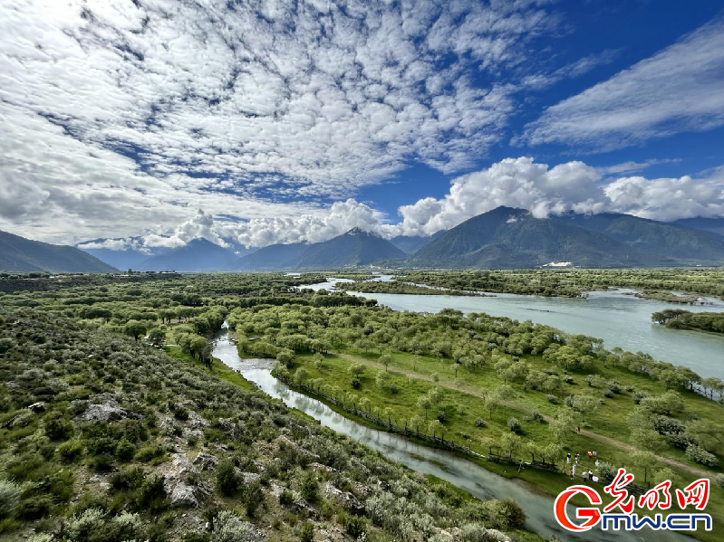 我們的家園丨【組圖】 綠水青山入畫(huà)，“金山銀山”筑起